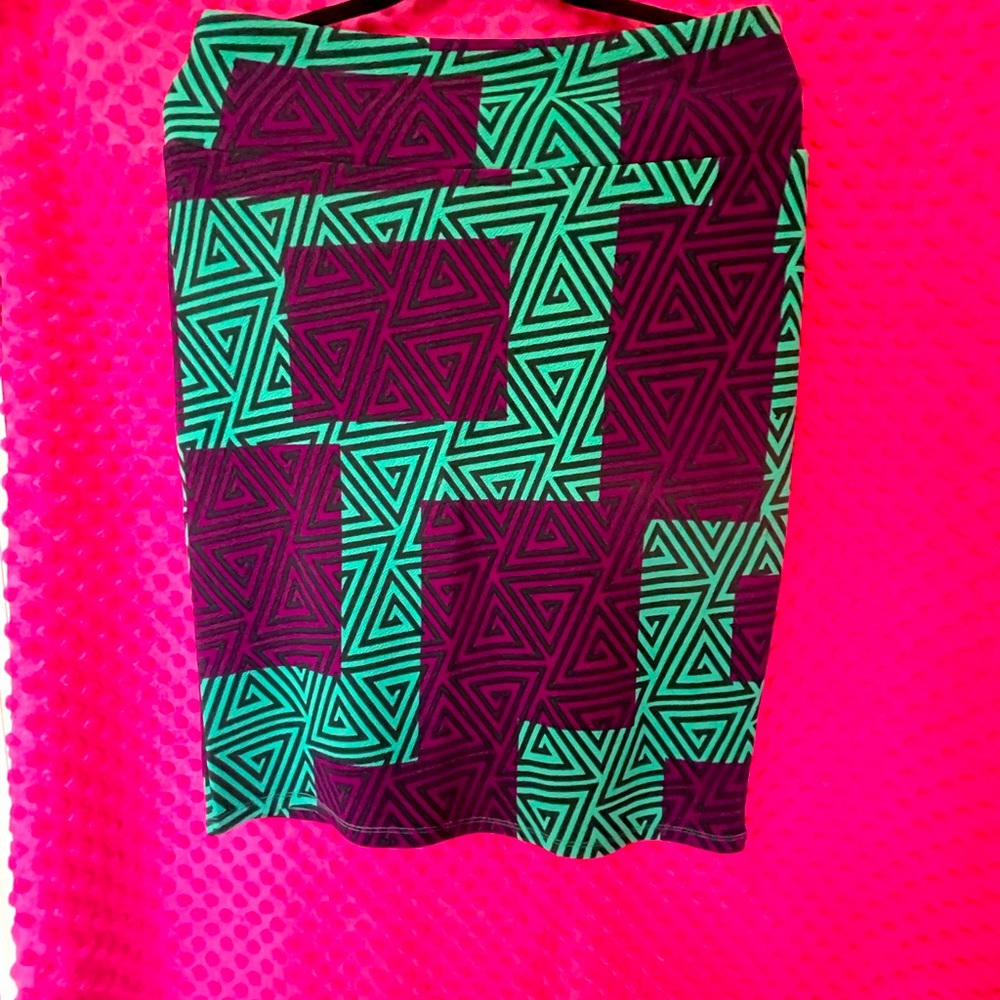 LuLaRoe Cassie NWOT